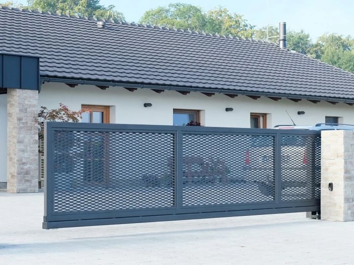 Vjezdové brány a branky